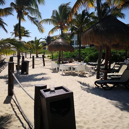 Beachside Corasol El Amanecer de Frida para 2 personas Playa del Carmen Bagian luar foto