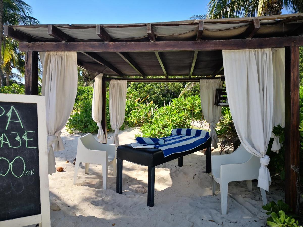 Beachside Corasol El Amanecer de Frida para 2 personas Playa del Carmen Bagian luar foto
